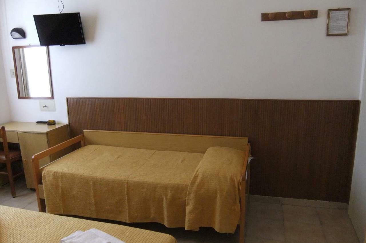 Albergo Villalma Rimini Exterior foto