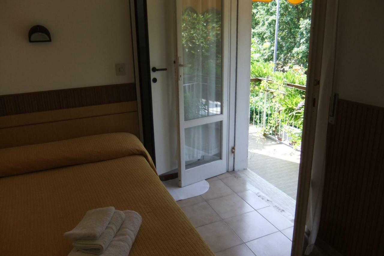 Albergo Villalma Rimini Exterior foto